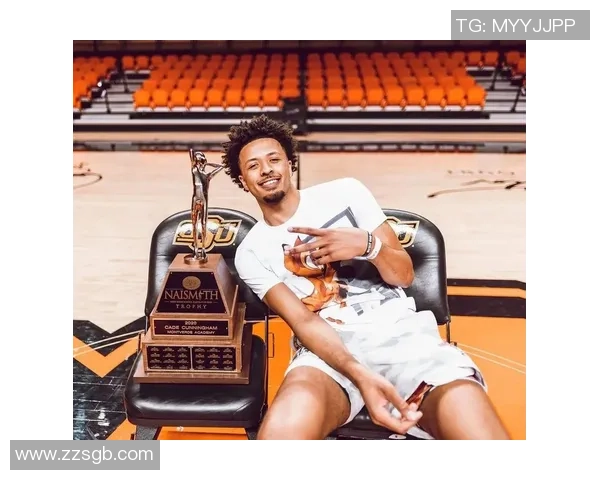 凯德坎宁安的崛起之路:探索年轻球星的潜力与未来发展 凯德坎宁安的崛起之路:探索年轻球星的潜力与未来发展