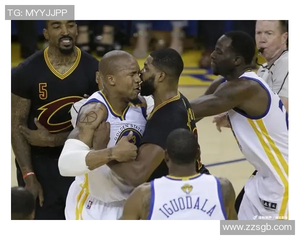 勇士与骑士精彩对决视频回放全程回顾与精彩瞬间解析 勇士与骑士精彩对决视频回放全程回顾与精彩瞬间解析