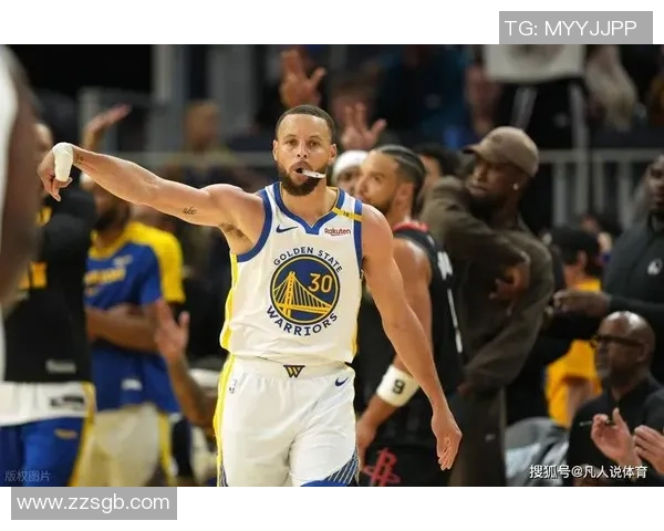 库里三分大赛夺冠决赛连中20球创造历史新纪录引发球迷热议 库里三分大赛夺冠决赛连中20球创造历史新纪录引发球迷热议