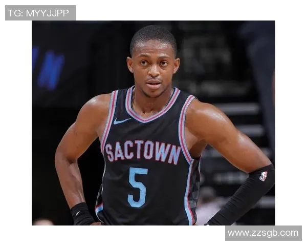 德阿隆福克斯的崛起与未来展望:从新秀到球队核心的蜕变之路 德阿隆福克斯的崛起与未来展望:从新秀到球队核心的蜕变之路